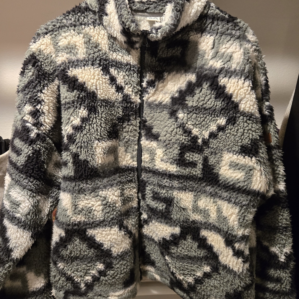 Roxy Tribal Fleece Jacket. Size Large - Picture 3 of 7